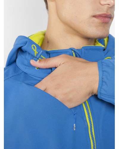 Chaqueta Softsell con Capucha