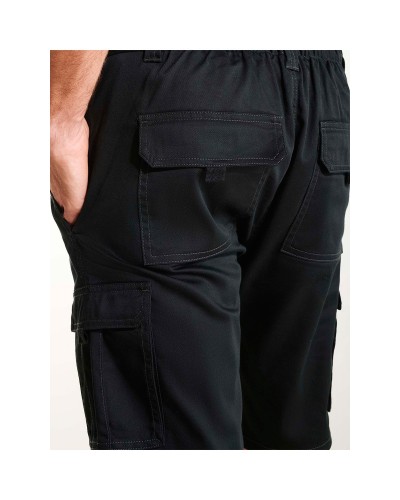 Bermuda Multibolsillos 65% poliéster / 33% algodón / 2% elastano, sarga, 250 g/m²