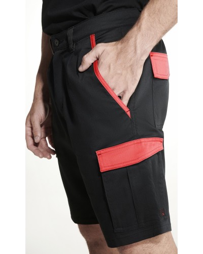 Bermuda Multibolsillos 65% poliéster / 33% algodón / 2% elastano, sarga, 250 g/m²