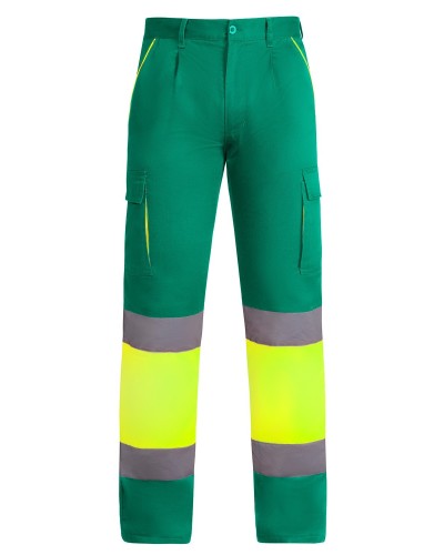 Pantalón Forrado Multibolsillos. Ext. 80% Poli / 20% Alg 235 g/m². Int.100% Pol.185 g/m²