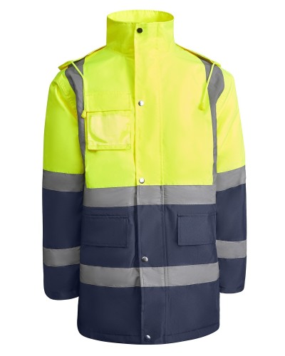 Parka Acolchada Tejido Inpermeable. Ext. 100% Waterproof Pol laminado. Int. 100% Poliéster 365 g/m²
