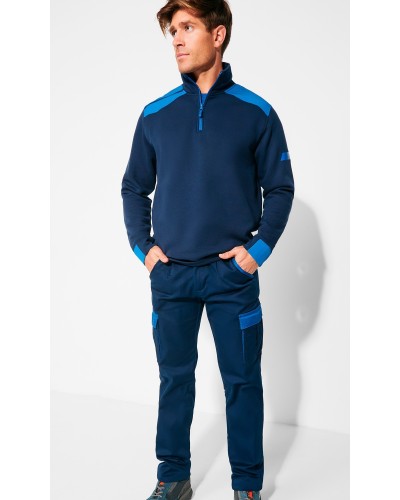 Pantalón Multibolsillos. 65% Poli / 33% Alg / 2% Elas 250 g/m²