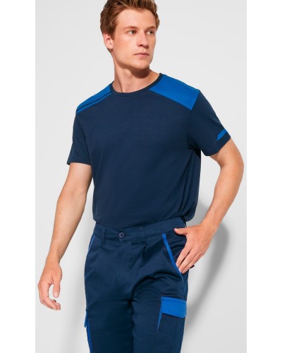 Bermuda Multibolsillos 65% poliéster / 33% algodón / 2% elastano, sarga, 250 g/m²