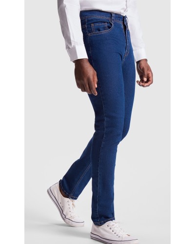 Pantalón Vaquero Hombre. 78% Alg. / 20% Pol. 2% elas. 370 g/m²