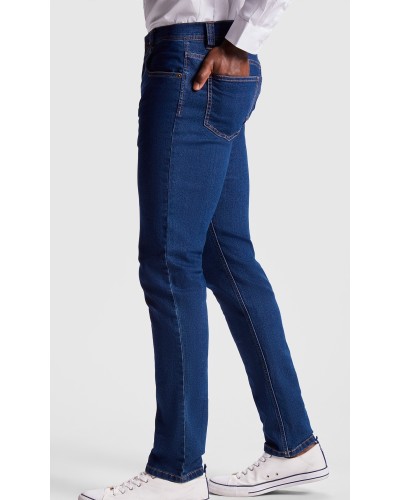 Pantalón Vaquero Hombre. 78% Alg. / 20% Pol. 2% elas. 370 g/m²