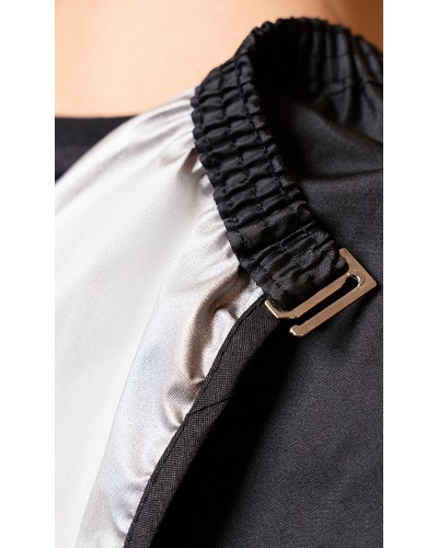 Capa Impermeable con Agarres de Mano. 100% poliéster
