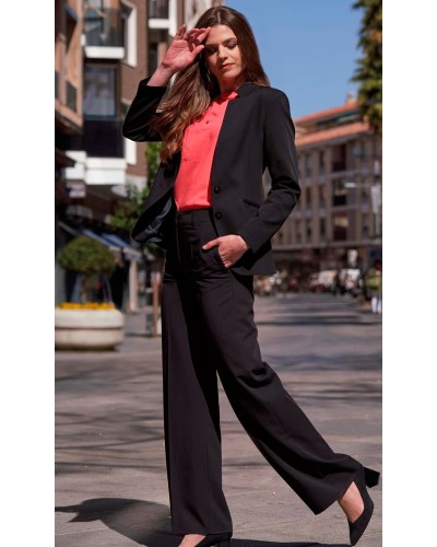 Pantalón de Mujer 77% Poliéster - 20% Viscosa - 3% Elastómero  185gr/m2