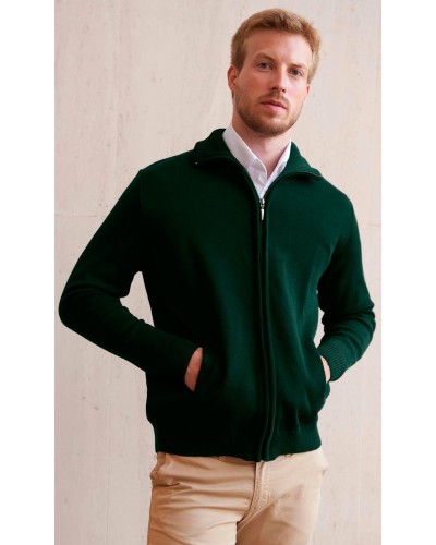 Chaqueta cuello semicisne cremallera. 50% Lana Virgen - 50% Acrílico Granate