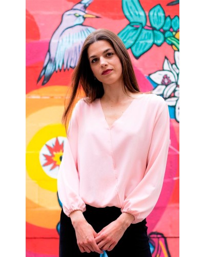 Blusa Abullonada con goma en puño y bajo. 95% Poliéster 5% Spandex 160 gr/m2