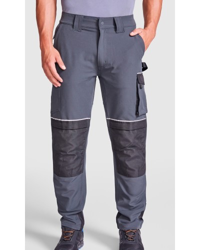 Pantalón Multibolsillos. 90% Poli - 10% Elas 260 g/m²