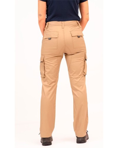 Pantalón de trabajo Elástico e Hidrofugado. 70% Pol. 26% Alg. 4% Elas. 240gr/m2